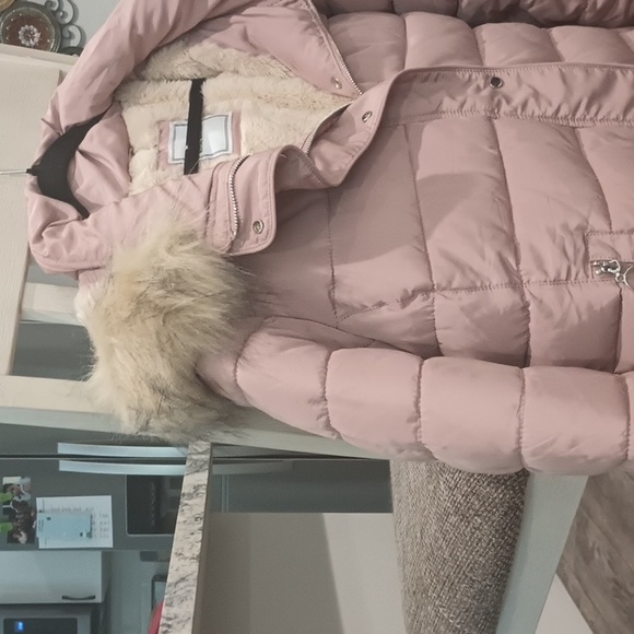 Pink fur lined winter coat, Royal Matrix, worn once in the house. Snow adventure - Picture 3 of 3